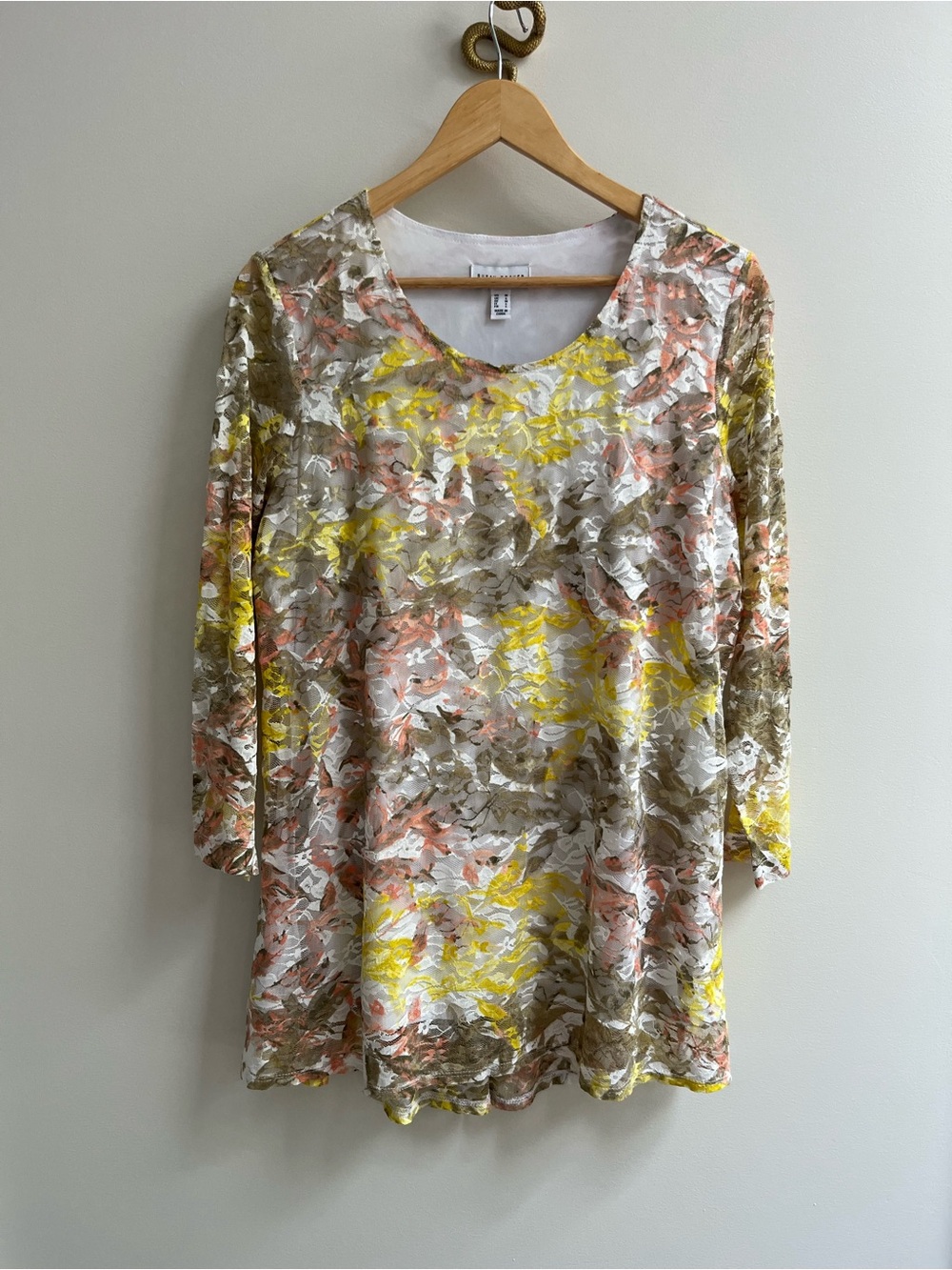 Susan Graver Multicolor Floral Lace Overlay 3/4 Sleeve Pullover Top